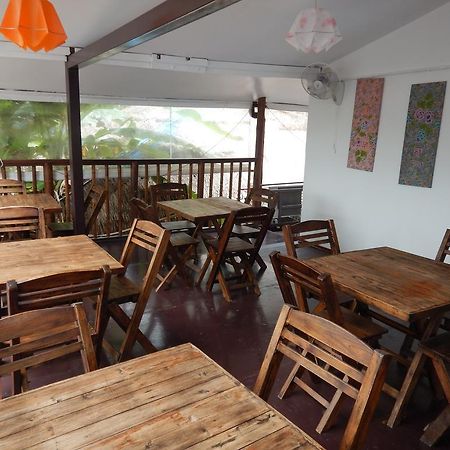 Lantern Inn Ко Липе Екстериор снимка